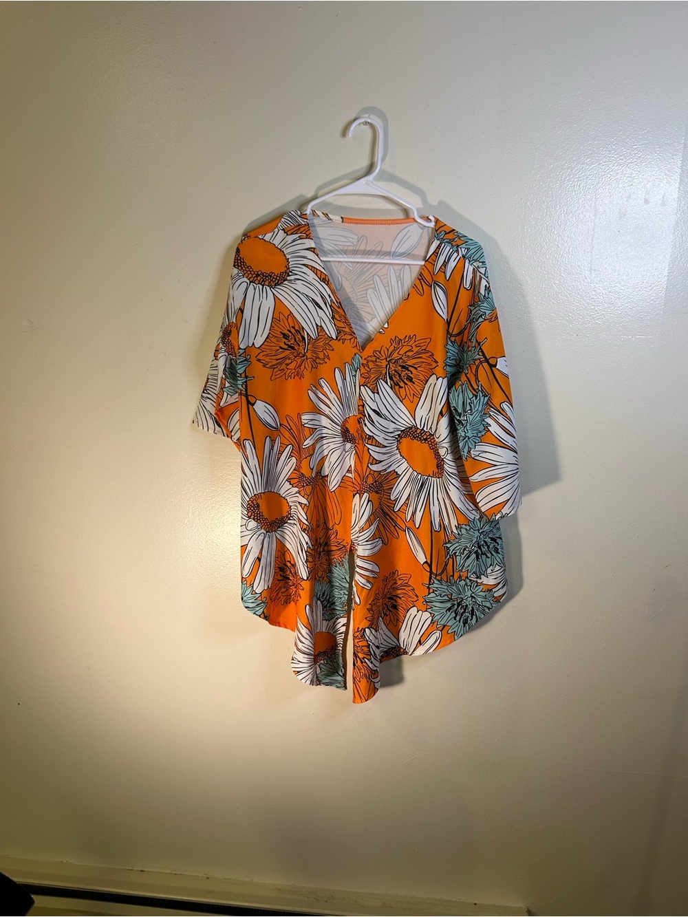 Floral V-Neck Women’s Top - Orange Daisy Print